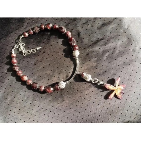 Колье чокер с двумя съемными подвесками, гранат, японский лэмпворк, настоящая орхидея в эпоксидной смоле