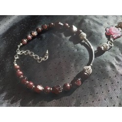 Колье чокер с двумя съемными подвесками, гранат, японский лэмпворк, настоящая орхидея в эпоксидной смоле