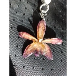 Колье чокер с двумя съемными подвесками, гранат, японский лэмпворк, настоящая орхидея в эпоксидной смоле